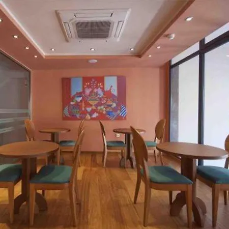 Hotel Center Square 3*