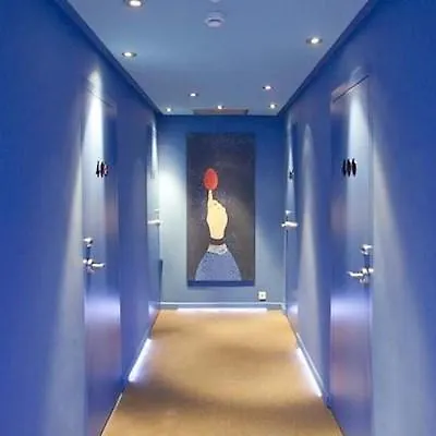 Center Square 3*